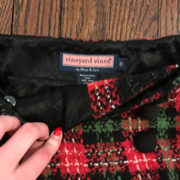 Vineyard vines size 0 skirt - Picture 2 of 2